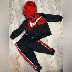 Toddler Nike Dry Fit 2 pc outfit - size 12 months NWOT